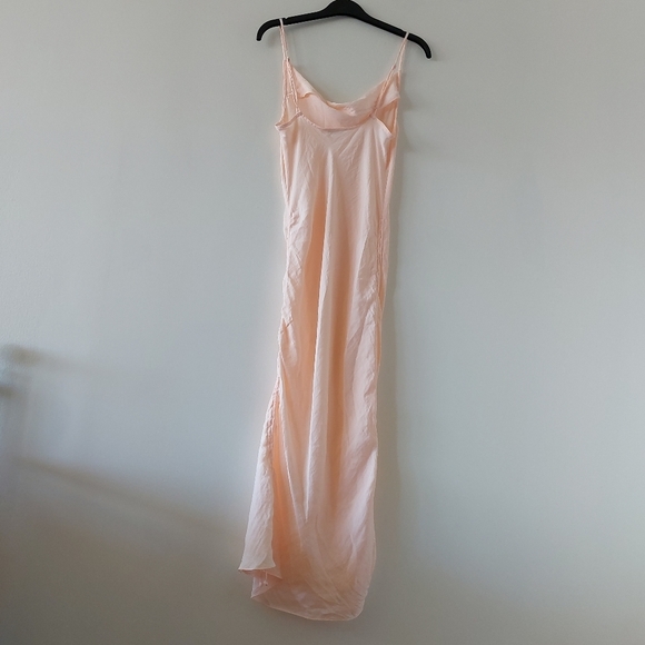 Intimately free people satin slip dress with adjustable length nwot  size M - Picture 4 of 8